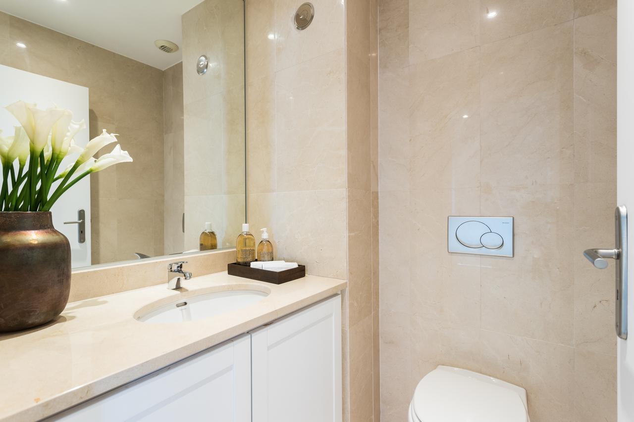 Penthouses By Your Apartment *