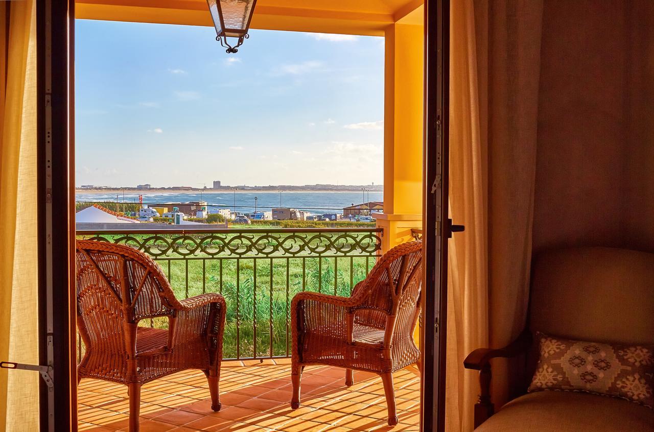 Silver Coast Hotel *
