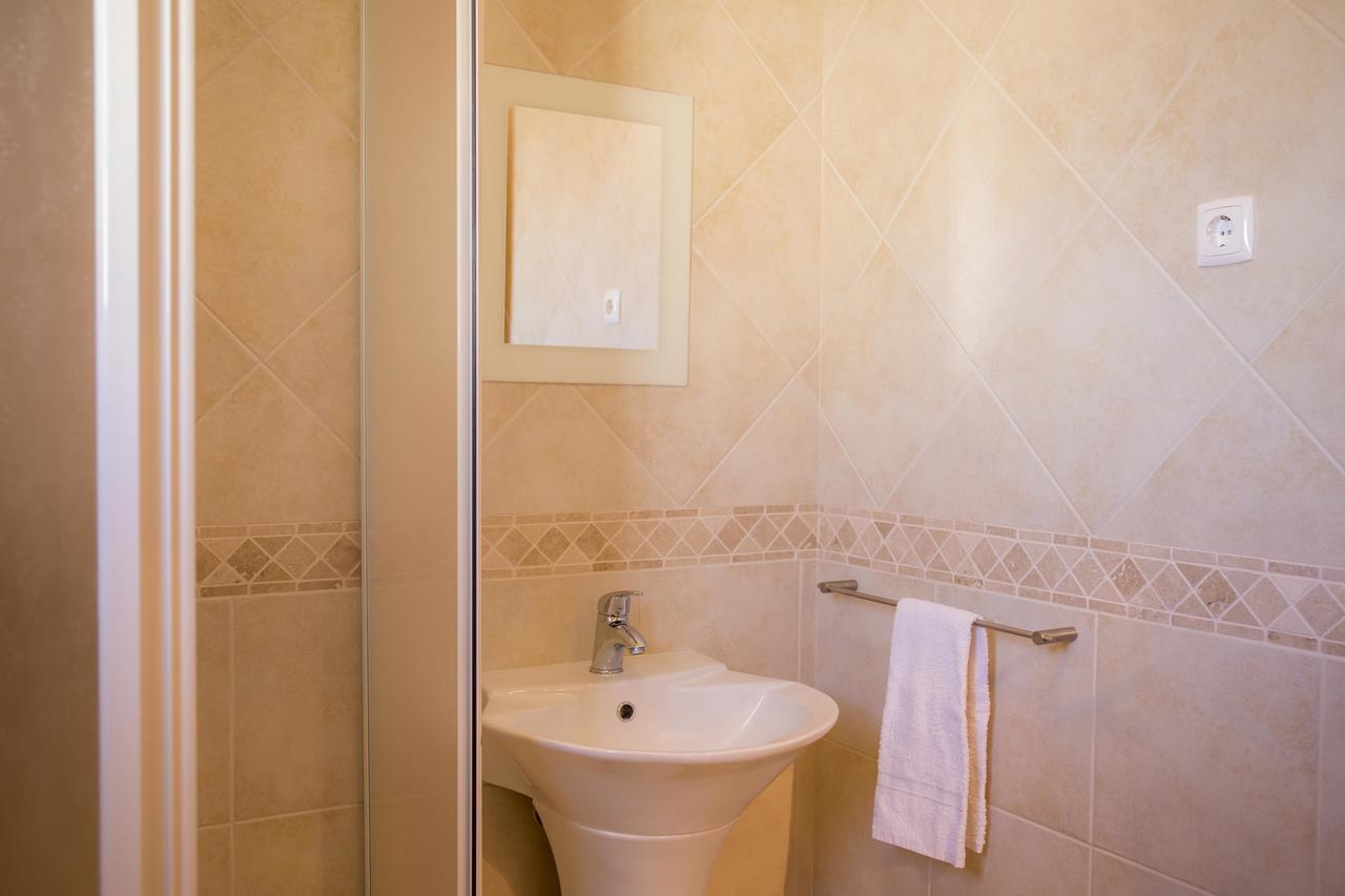 Villa D03 - Luxury Gold *