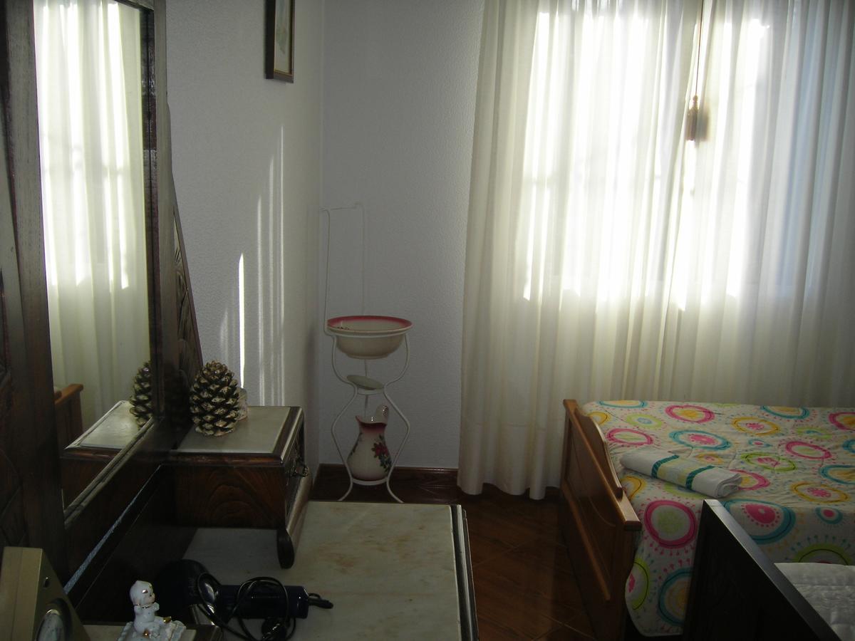 Residencia Ana Piso Um 1 Guest house 3*