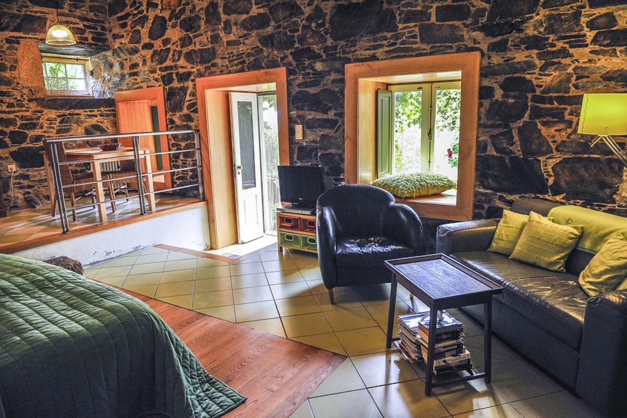 Mesao Guest house *