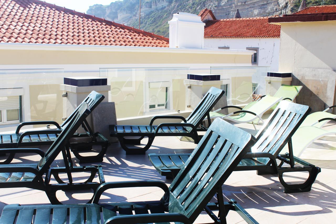 By The Sea - Bed & Breakfast Nazaré