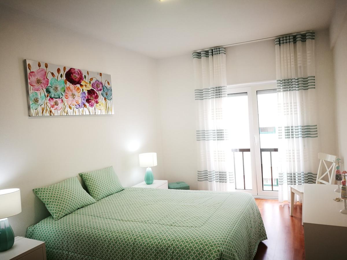 Peniche's Blue & White Apartment *