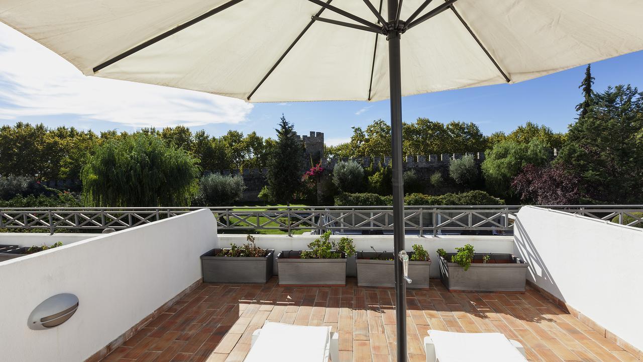 Hotel M'ar De Ar Muralhas