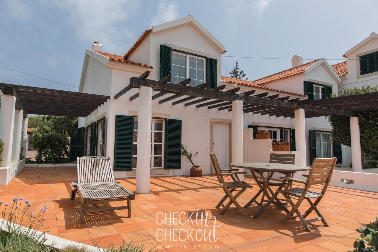 Checkincheckout - Casa De Ferias Azenhas Holiday home *
