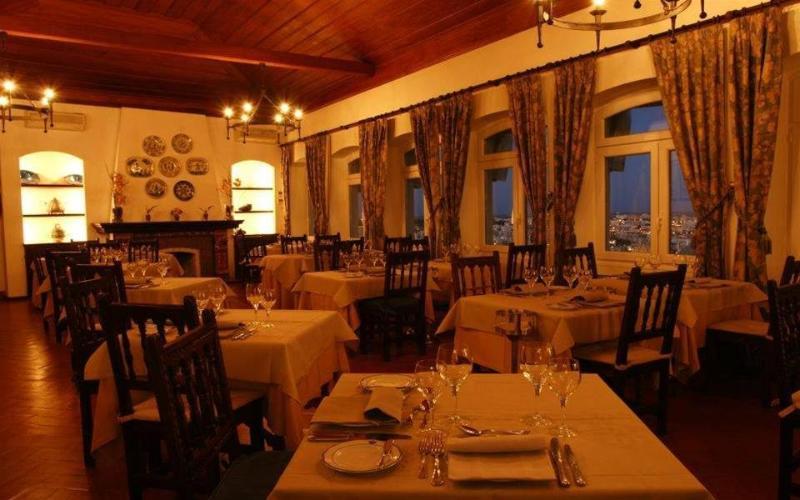 De Setubal, Sao Filipe Hotel