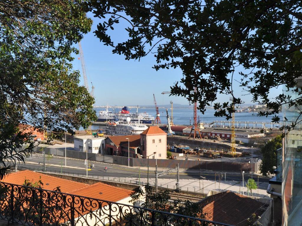 Hello Santos Lissabon
