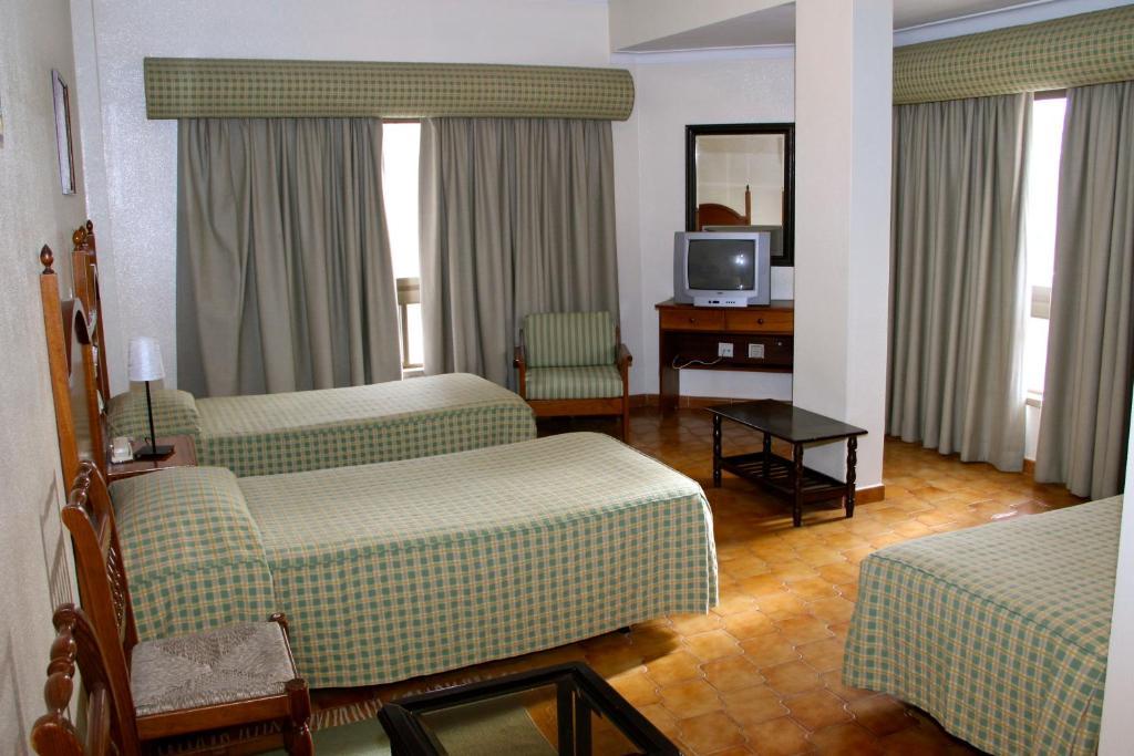 Hotel Wot Costa da Caparica