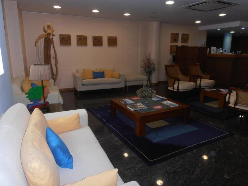 Hotel Dom Jorge De Lencastre 3*
