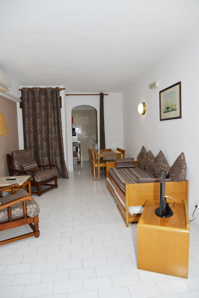 Turisticos Lindomar Aparthotel