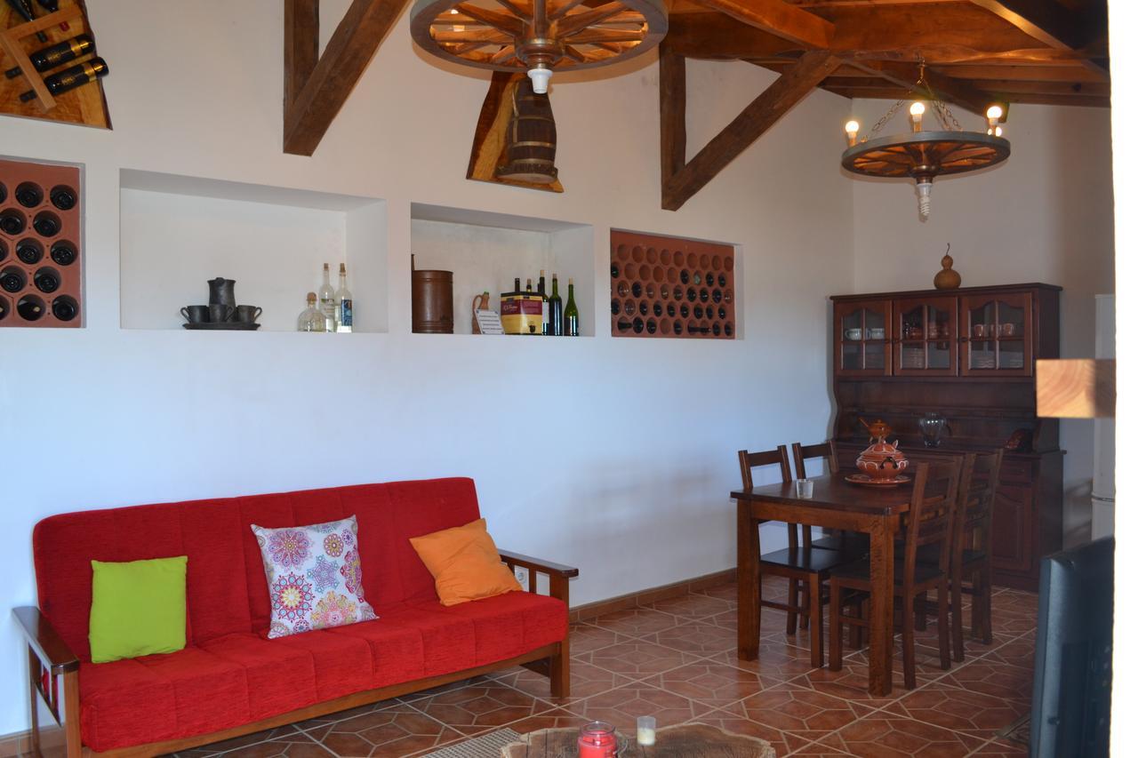 Farm stay Adega Mendes Porto Martins