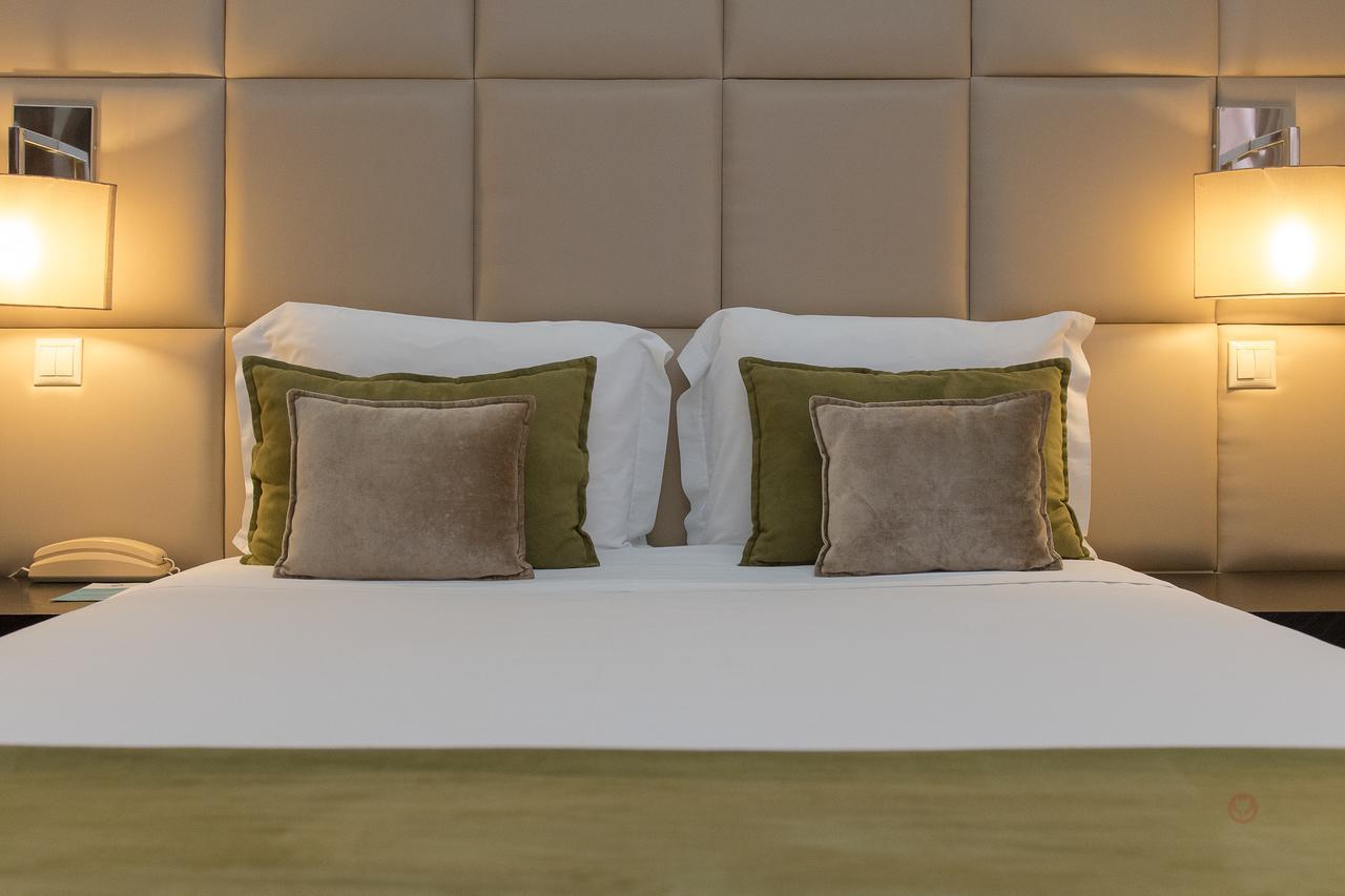 Your & Hotel Alcobaca