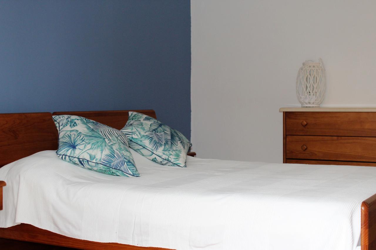 Foz Surfcamp Guest house *