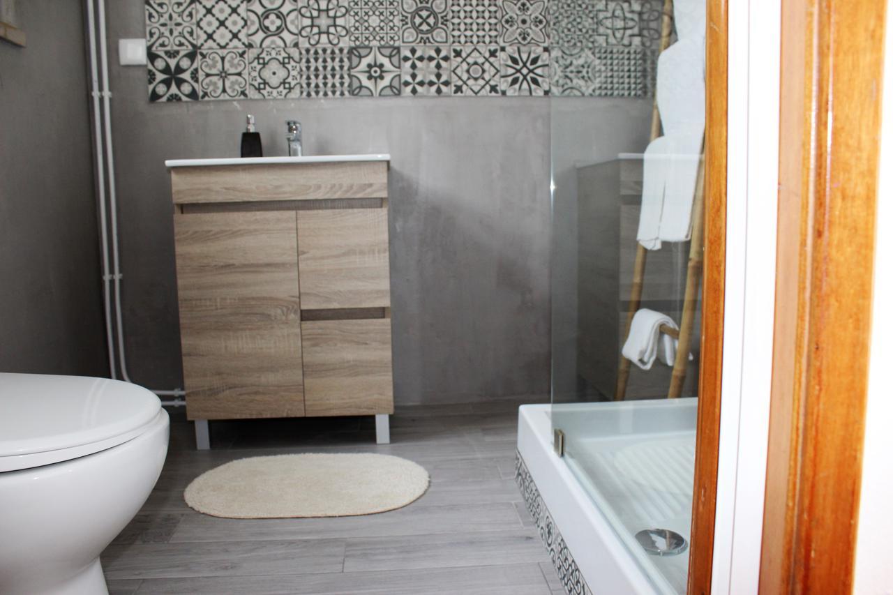 Foz Surfcamp Guest house *