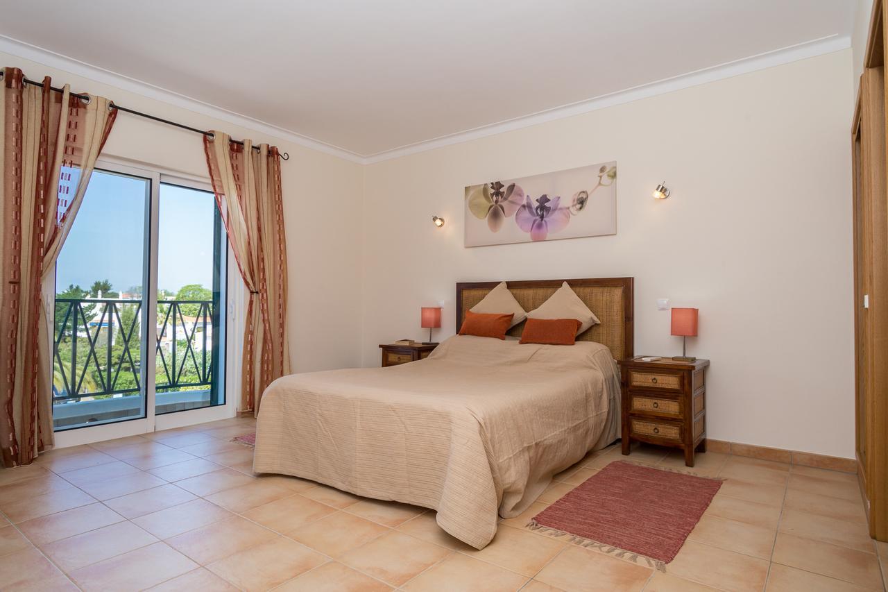 Casa Bougainvillea * Carvoeiro (Lagoa)