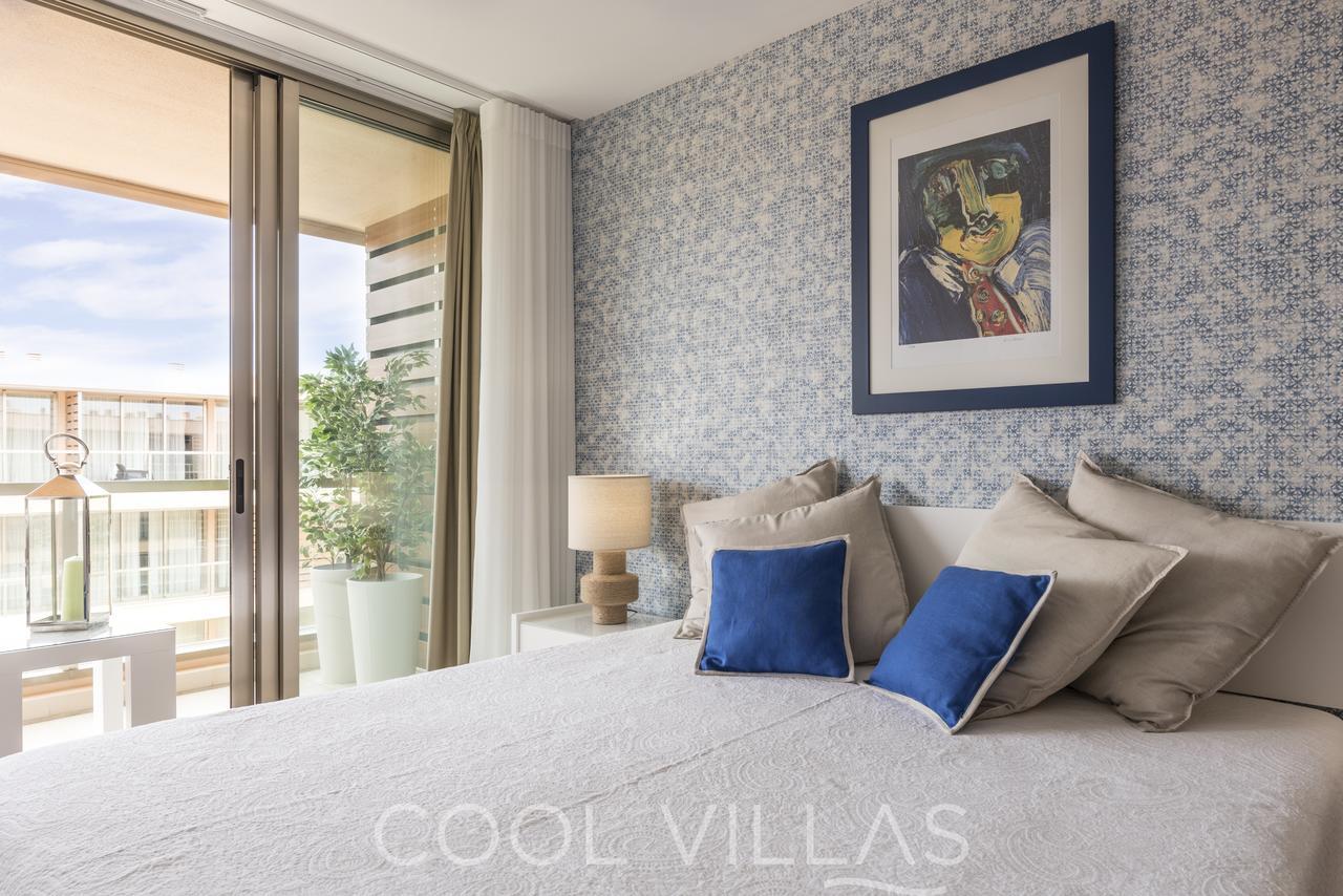 Ocean's Nest - Walking Distance To Apartment