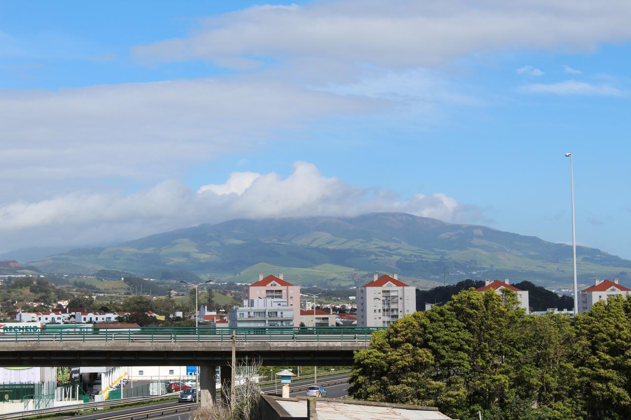 Aptº T2 Duplex - S. Pedro Iii