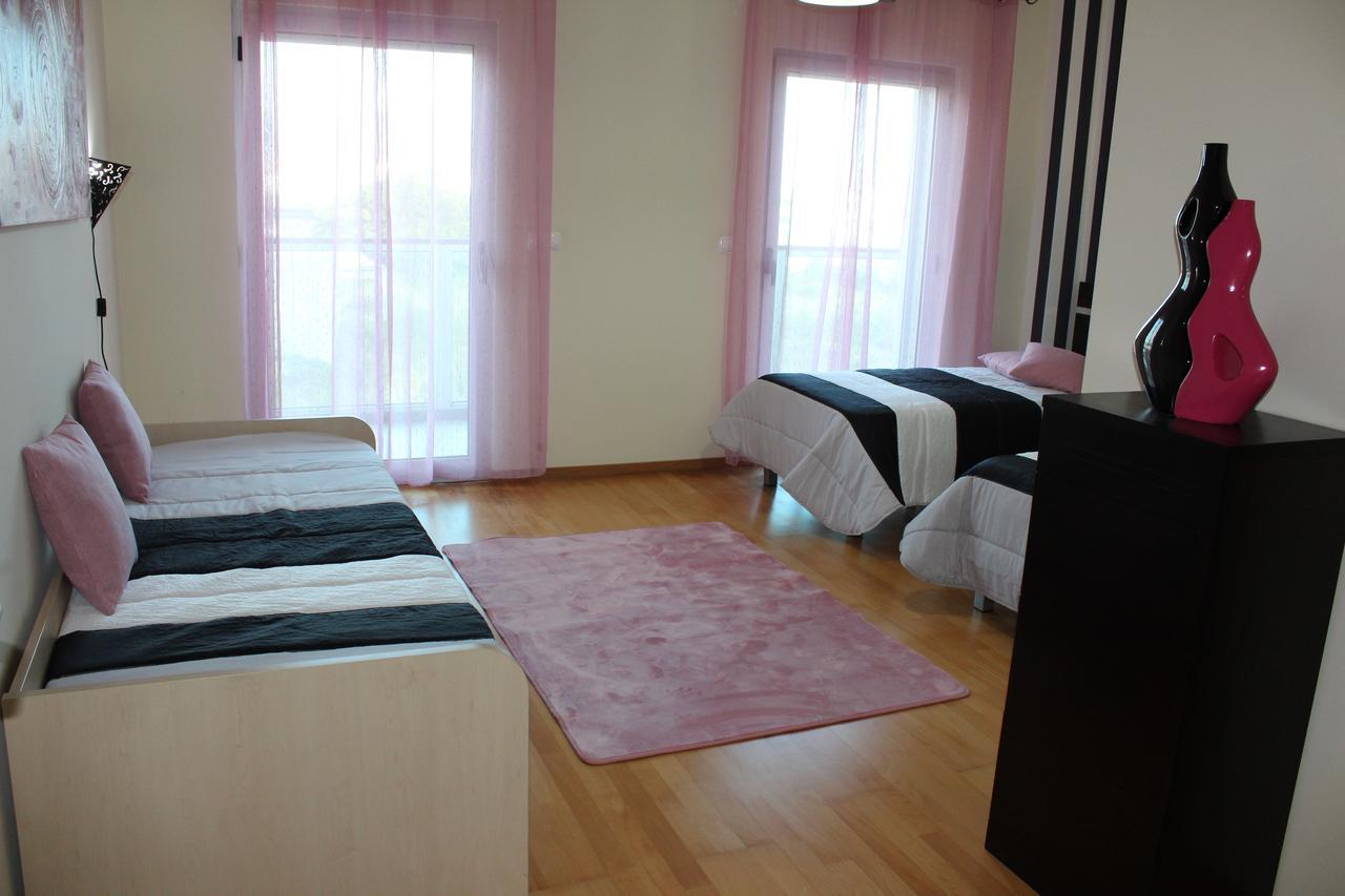 Appartement Aptº T2 Duplex - S. Pedro Iii *