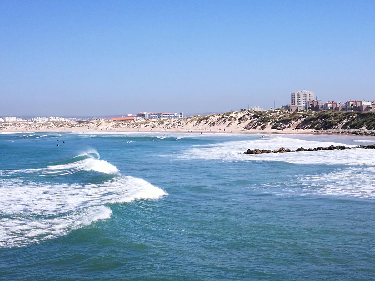 Peniche's Blue & Yellow * Peniche
