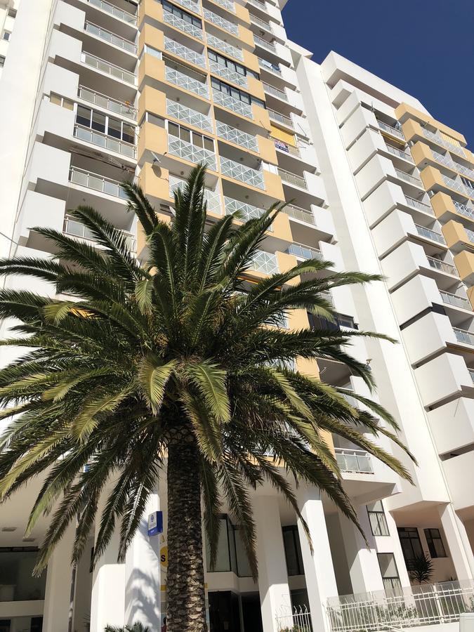 Apartamento Torre Iberius * Armacao de Pera