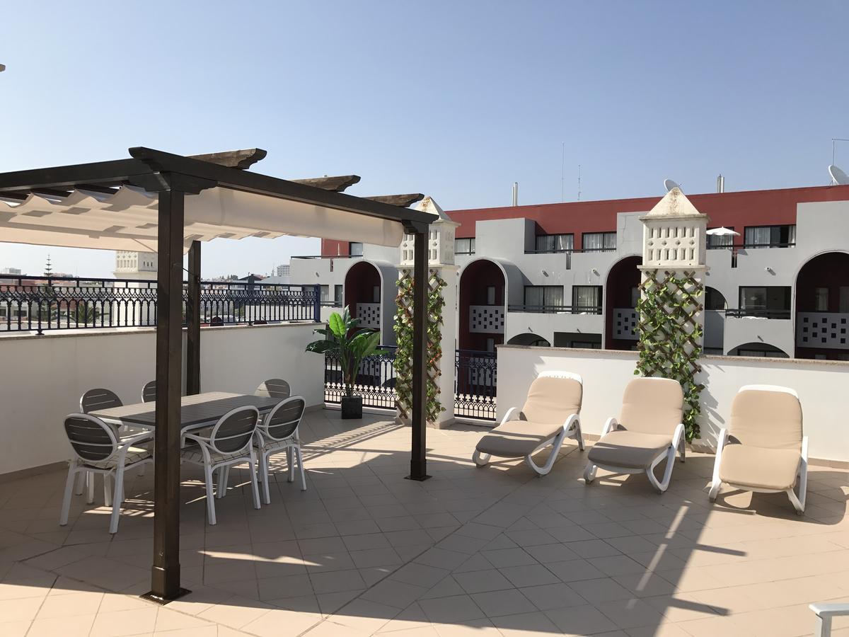 Charm T2 Al With Big Terrace Apartment