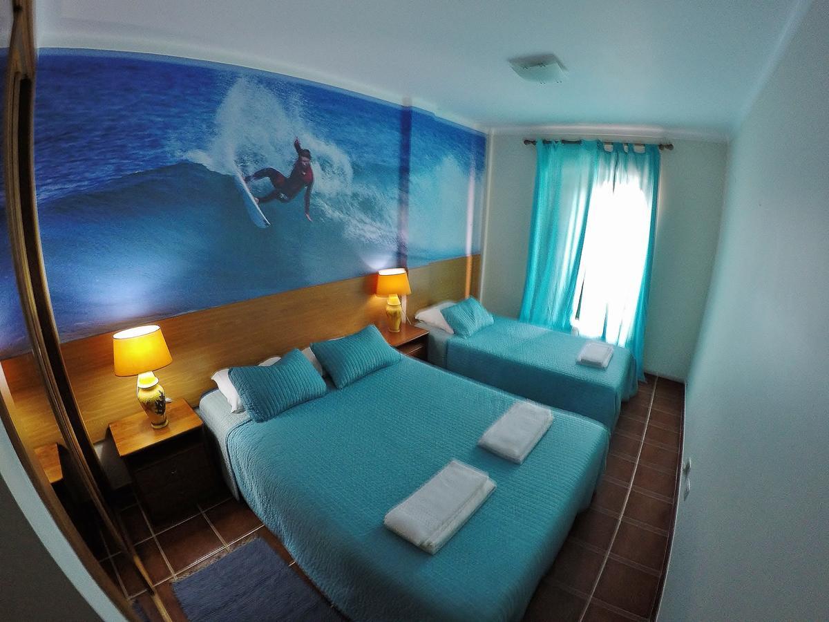 Albergue Supertubos Atouguia Da Baleia