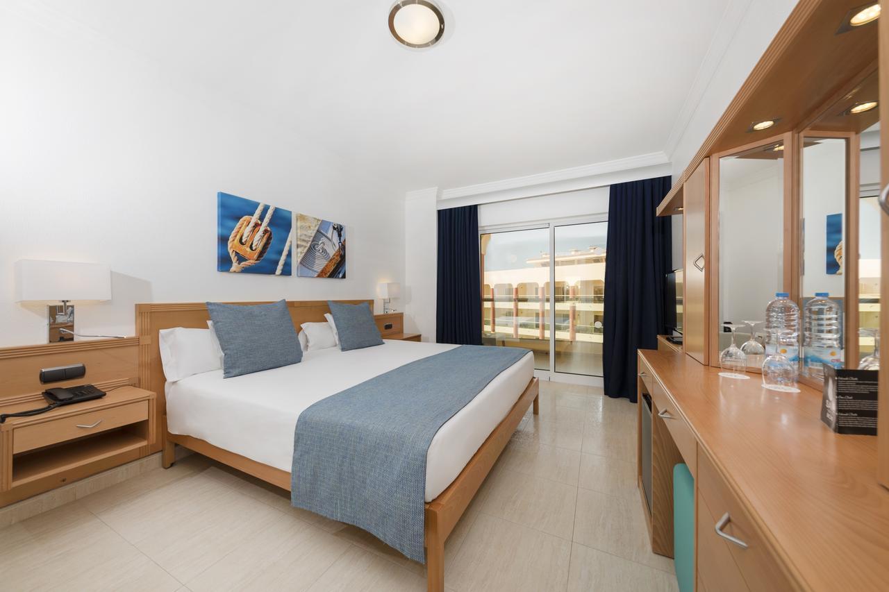 Ukino Palmeiras Village Hotel 4*