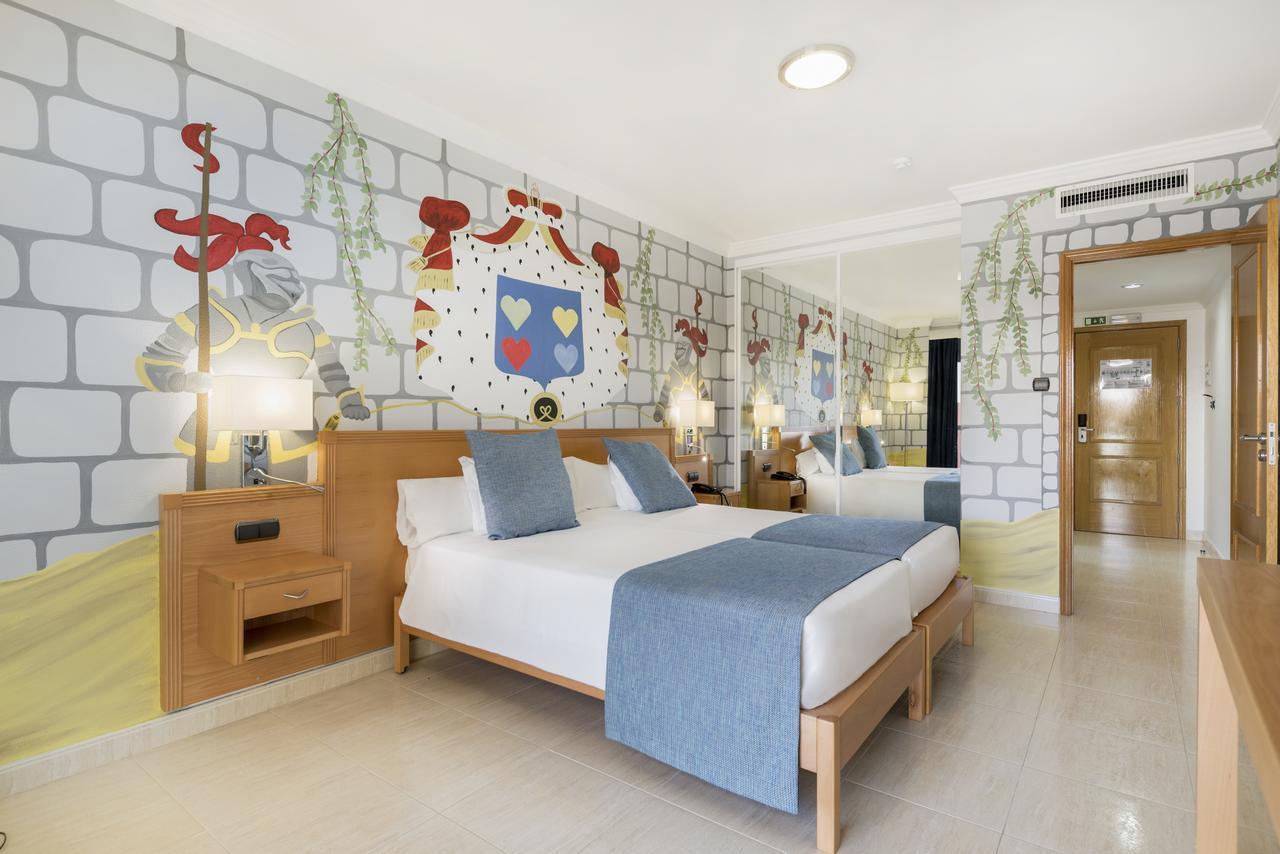 Ukino Palmeiras Village Hotel