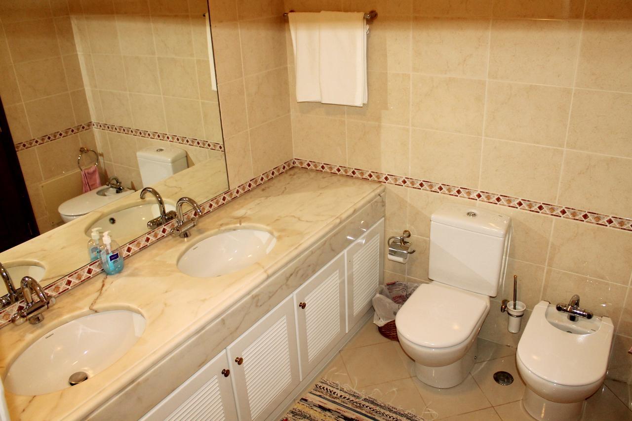 Bed and breakfast Manawa Camp Costa da Caparica