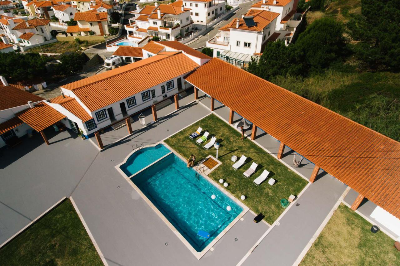 Zulla Nazare's Surf Village * Nazare