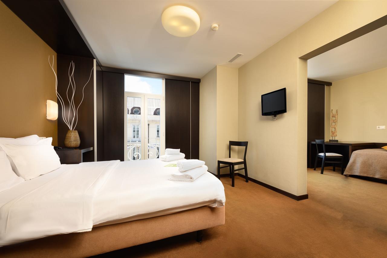 Hotel Expo Astoria 3*