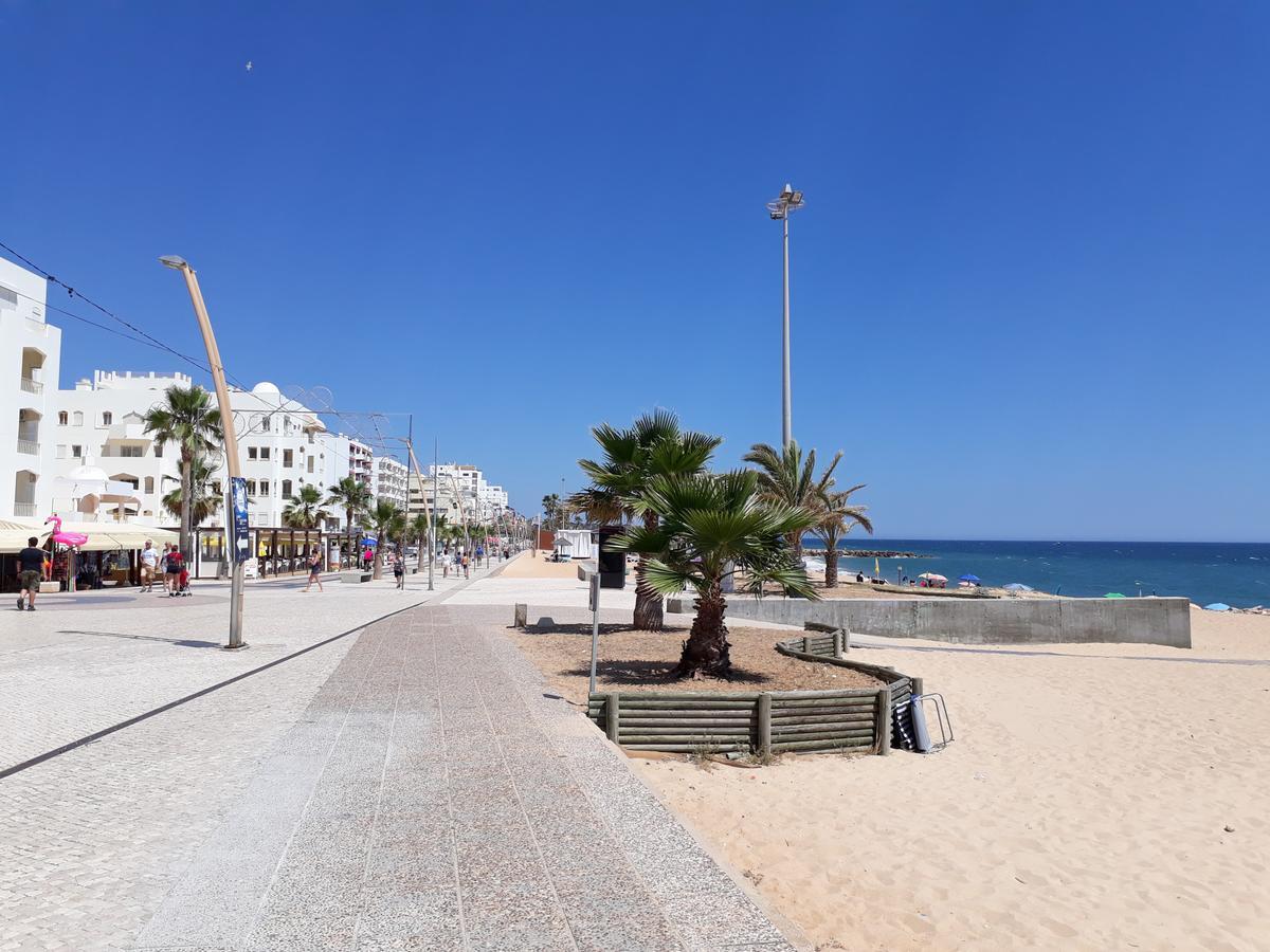 Apartment Sol Europa- Vista Mar, 150mt Praia, Wifi Quarteira