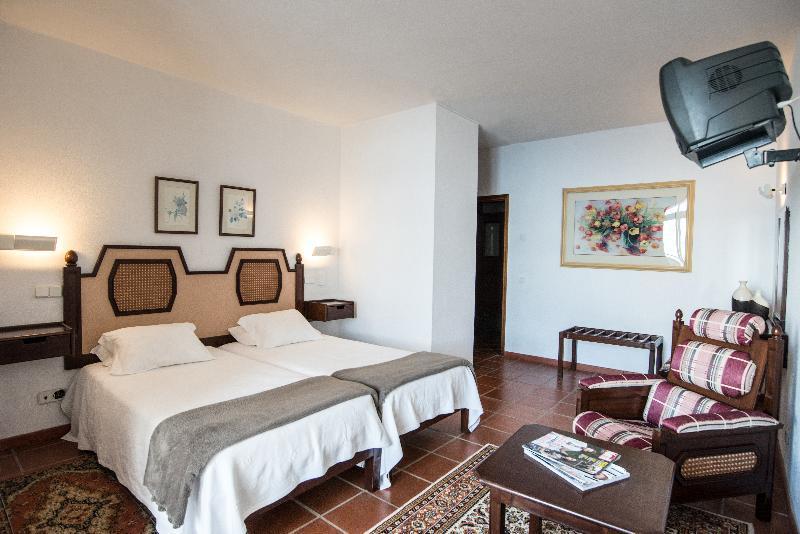 Guest house Estalagem Relogio 3*
