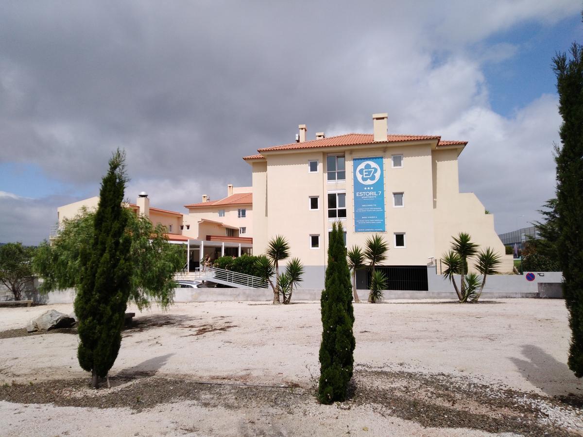 Aparthotel 7 3*