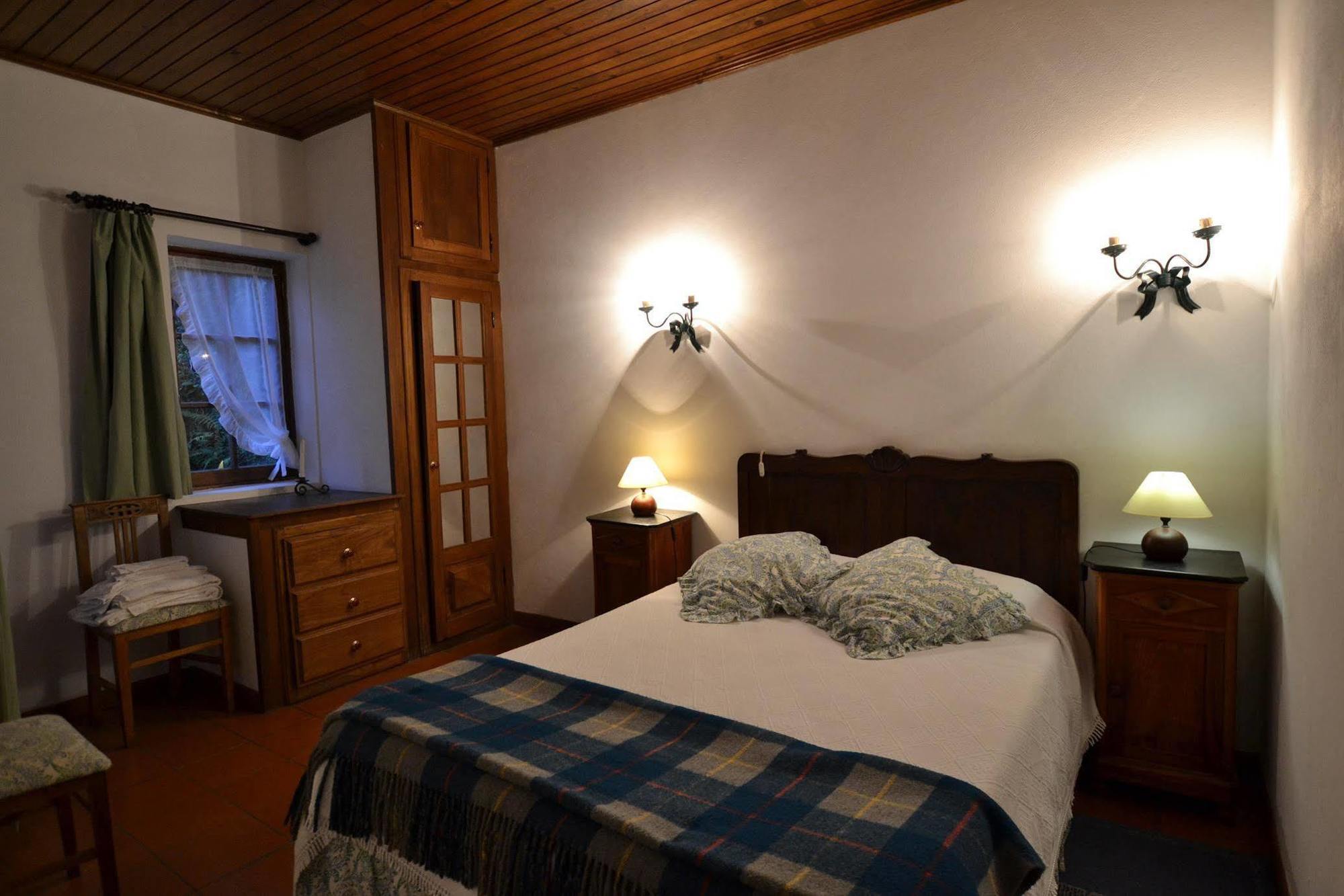 Quinta De Santo Antonio Country house *