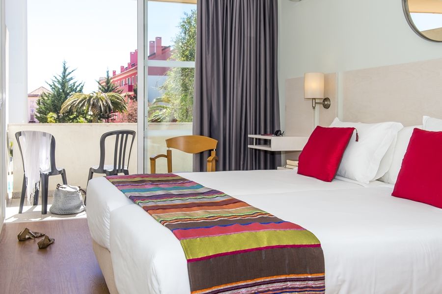 Londres / Cascais Hotel 3*