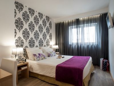 Genesis Hotel