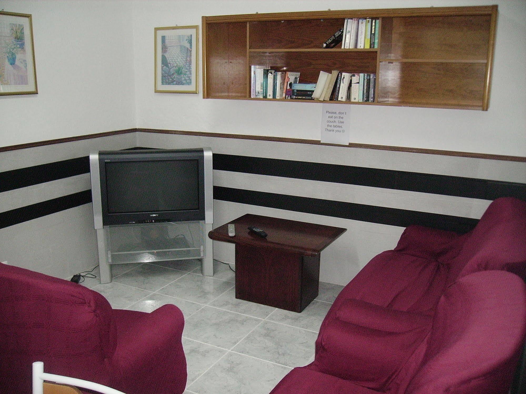 Sunny House * Lagos