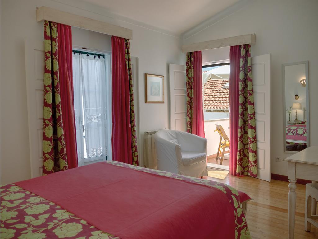 Guest house Casa Do Adro Da Igreja Turismo De Habitacao