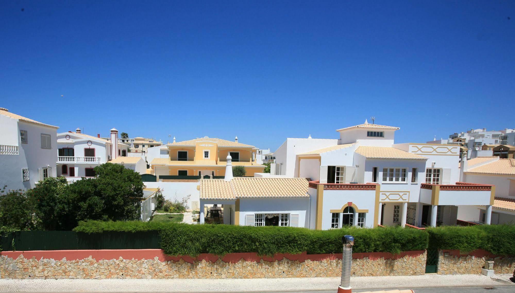 Bed & Breakfast Flow House - Surf Kite Surf School 3*