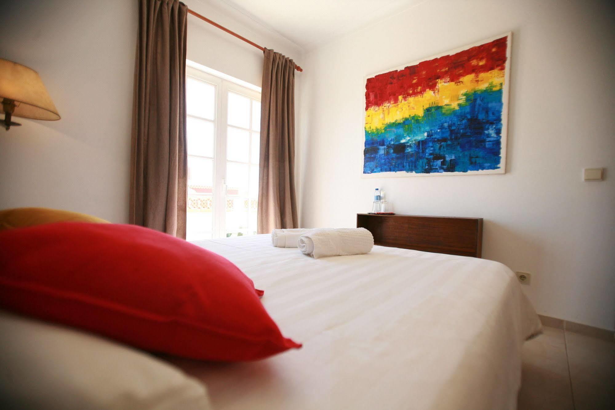 Bed & Breakfast Flow House - Surf Kite Surf School Lagos