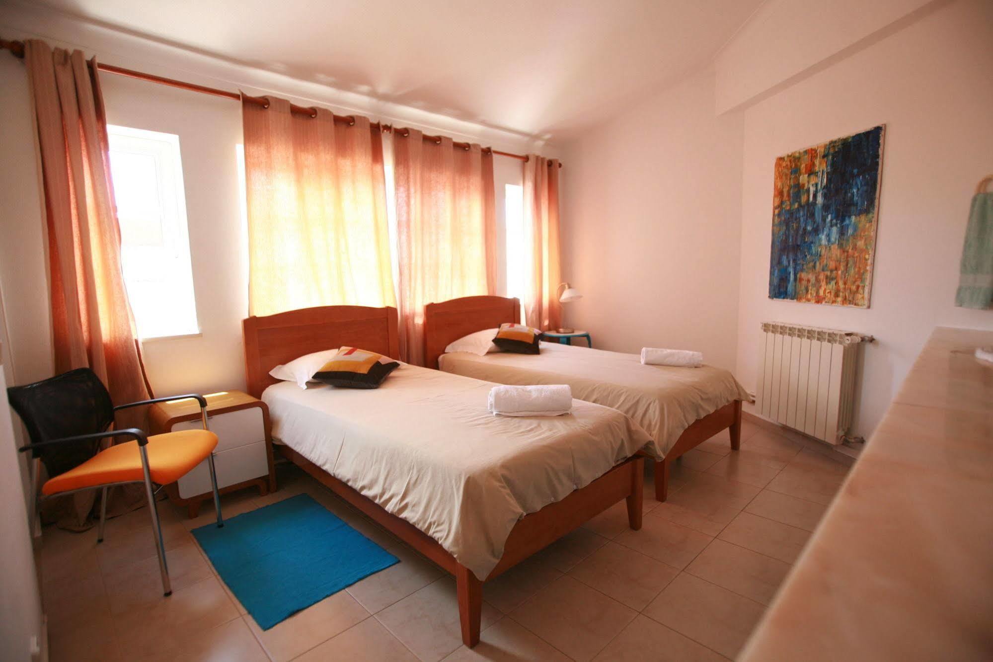 Bed & Breakfast Flow House - Surf Kite Surf School 3*