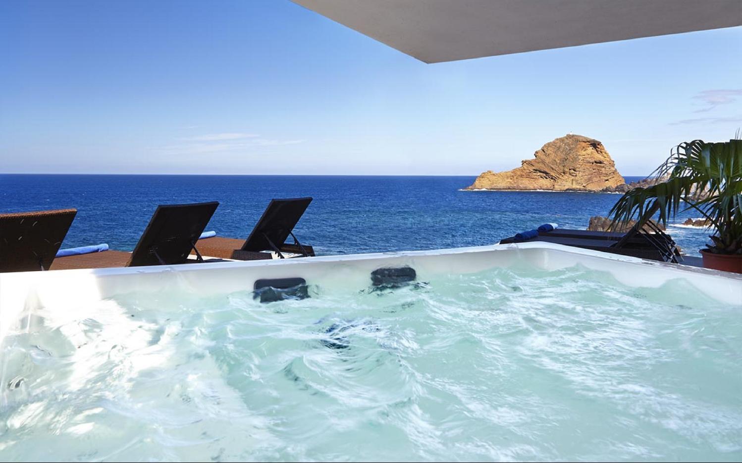 Aqua Natura Madeira 4*