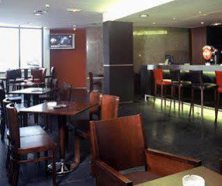 Neat Avenida Hotel 3*