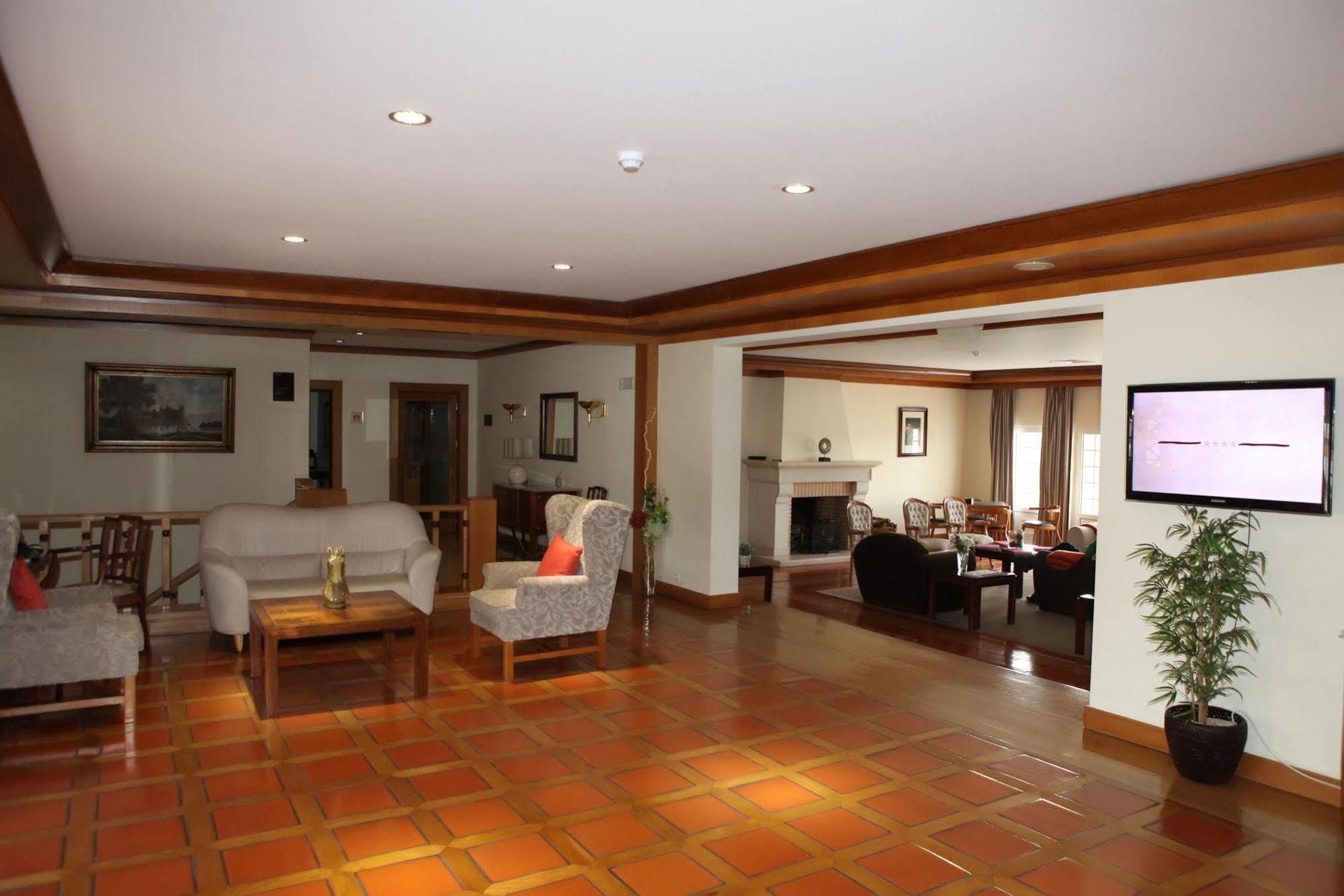 Hotel Segredos De Vale Manso 4*