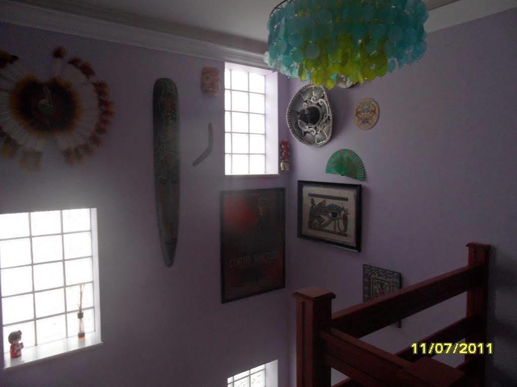 Captain's Log House Hostel *
