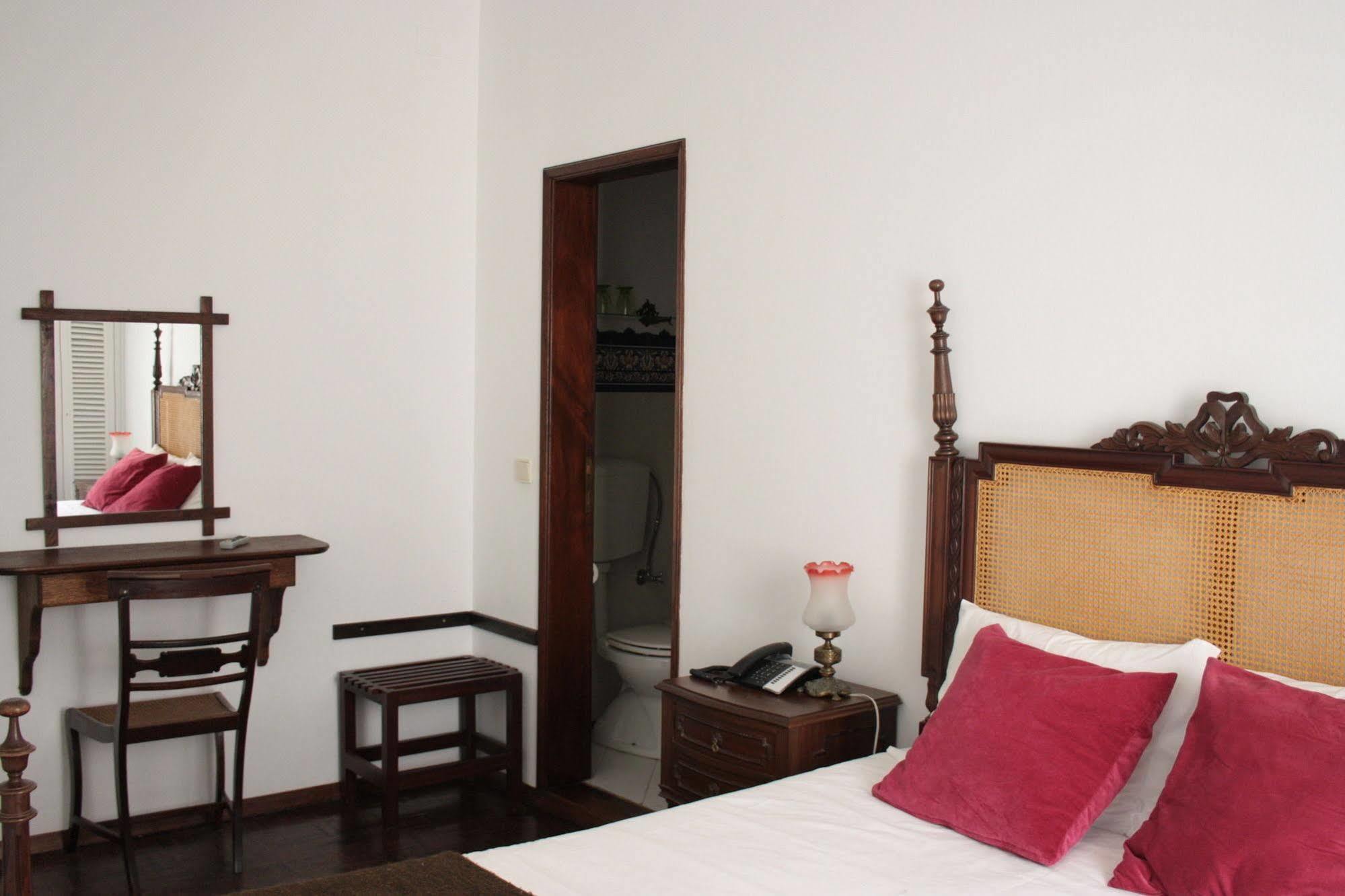 Ribamar Hotel *