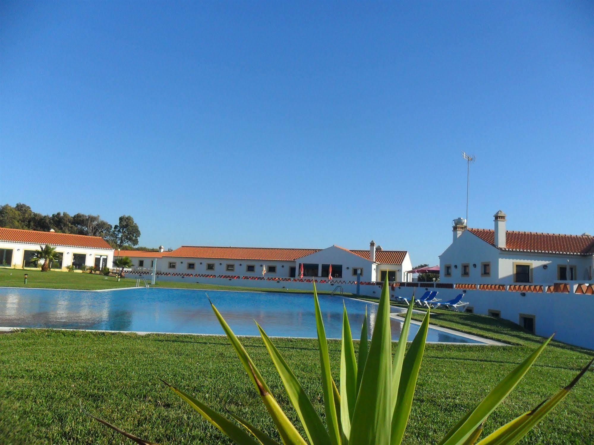 Campsite Monte Carvalhal Da Rocha
