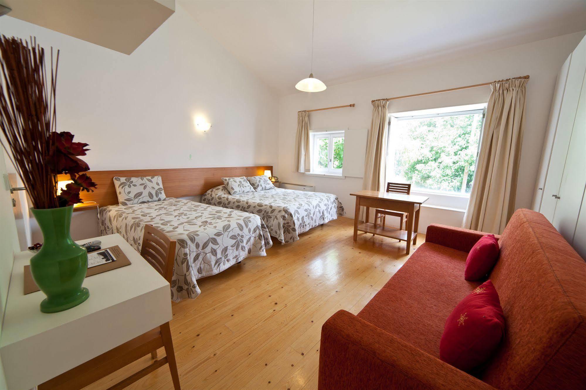 A. Montesinho Turismo Farm stay *