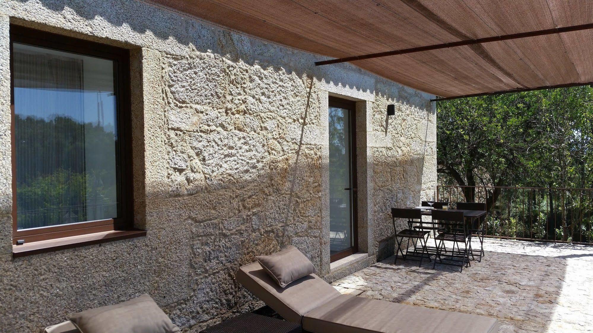 Casas Do Monte De Roques *